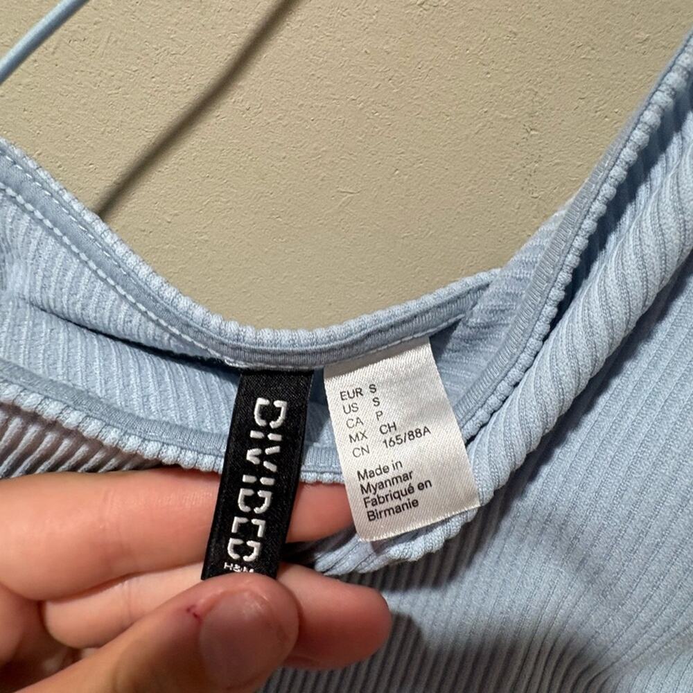 H&M Light‎ Blue Ribbed Tank Top - Picture 4 of 4
